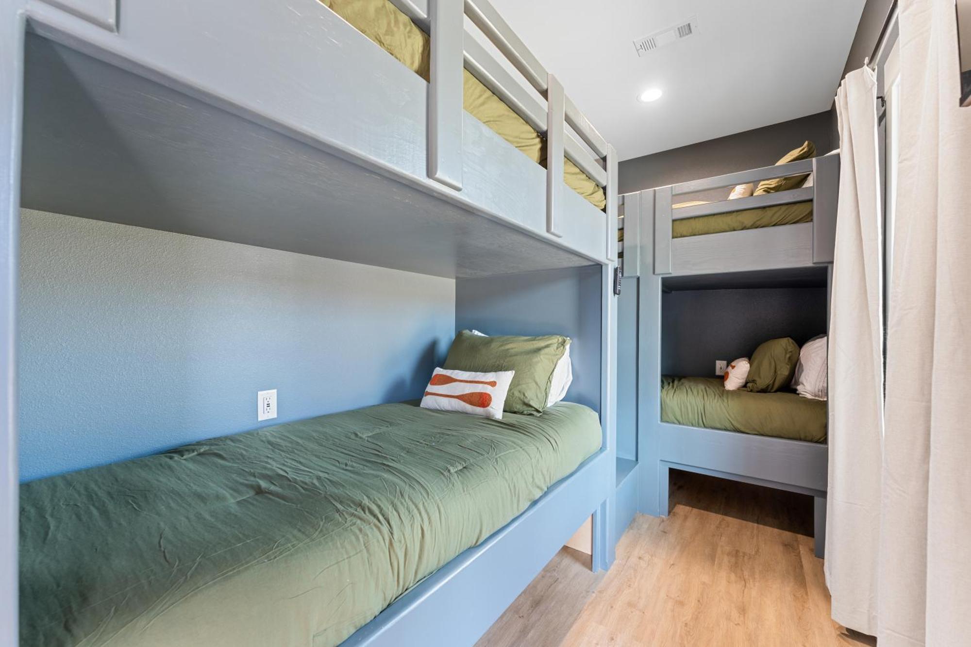 Hollister New Ozark Oasis Luxe Cabin Retreat With Hot Tub מראה חיצוני תמונה