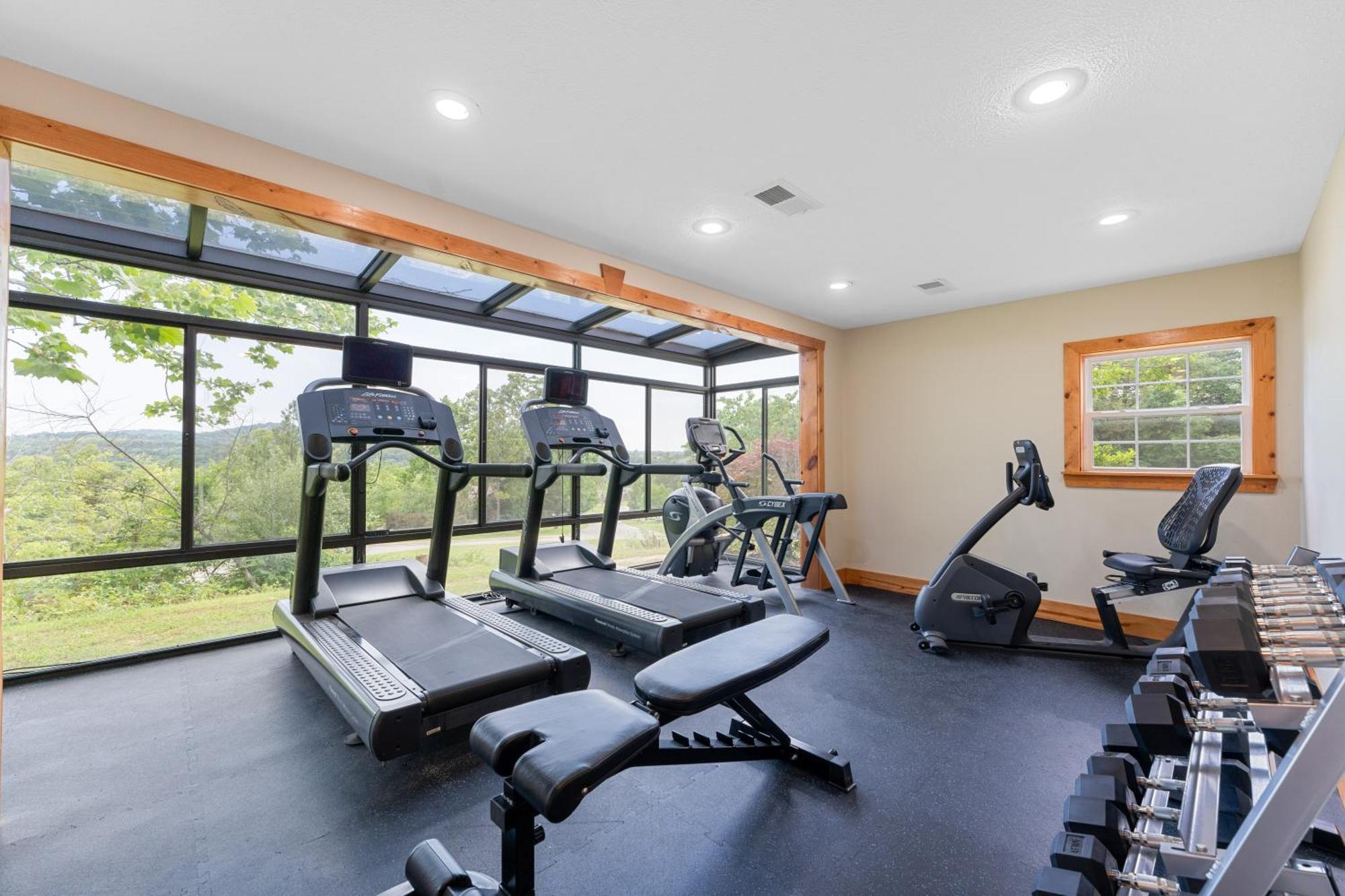 Hollister New Ozark Oasis Luxe Cabin Retreat With Hot Tub מראה חיצוני תמונה