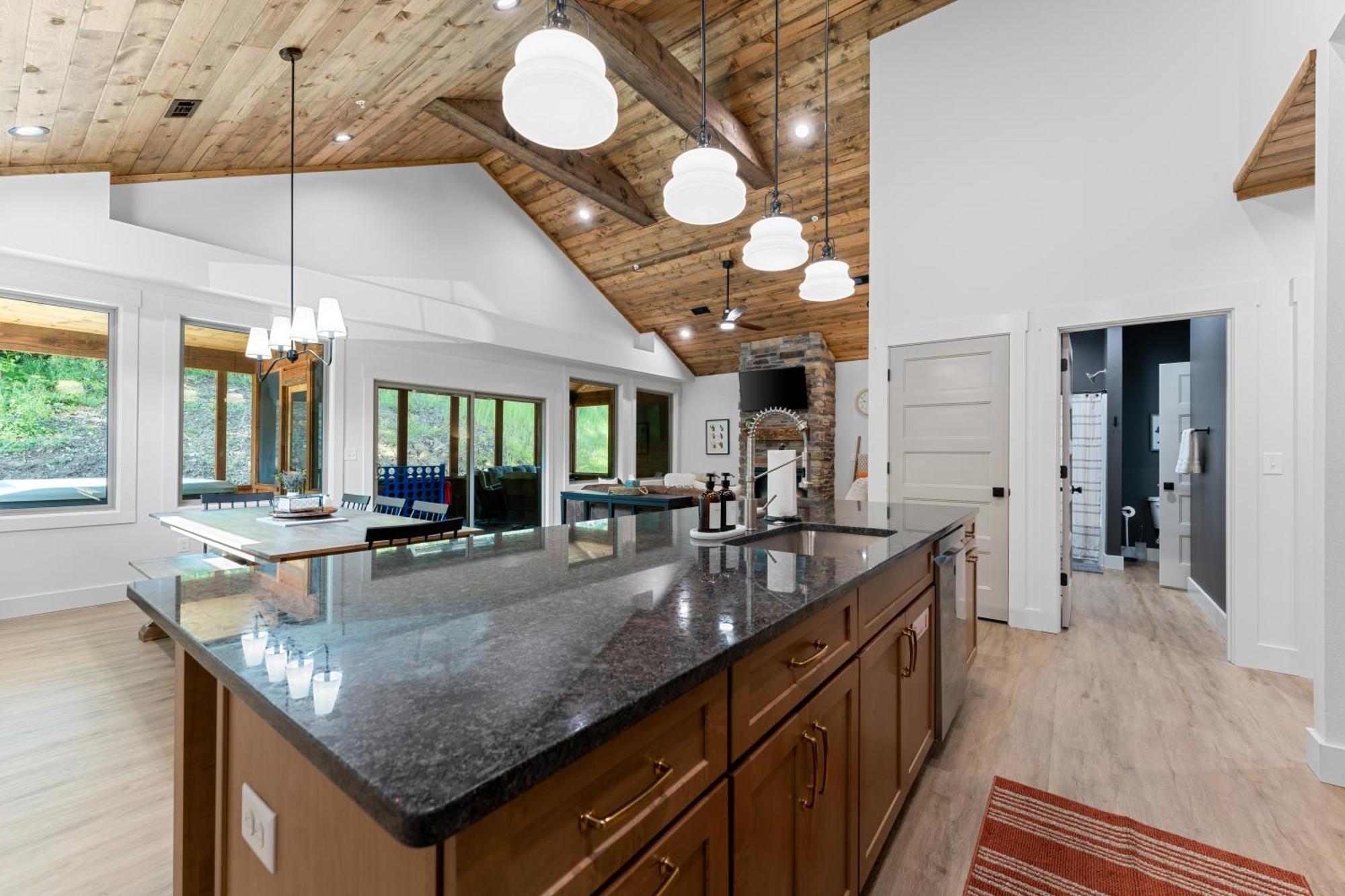 Hollister New Ozark Oasis Luxe Cabin Retreat With Hot Tub מראה חיצוני תמונה