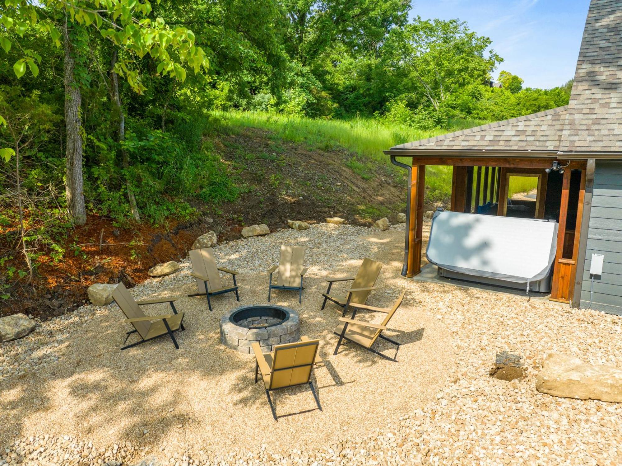 Hollister New Ozark Oasis Luxe Cabin Retreat With Hot Tub מראה חיצוני תמונה